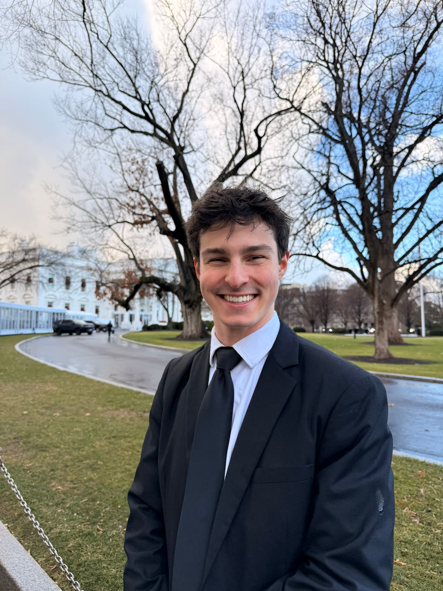 Headshot of Gibson Murray